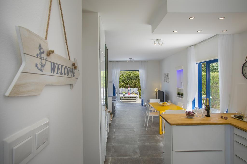 Protaras Villa Loulla Habitación foto